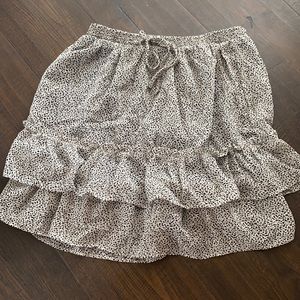 Women’s flowy mini skirt